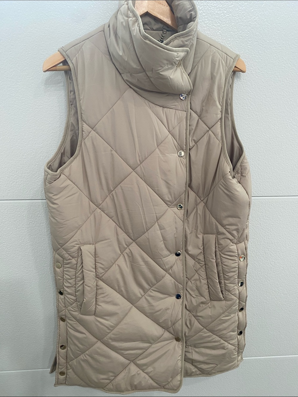 Mint Velvet Quilted Sleeveless Puffer Vest - Taupe - S